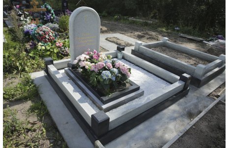 Гранитные оградки