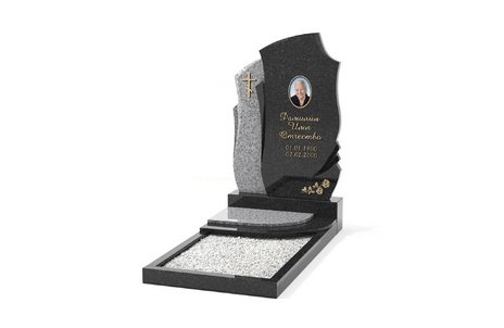 Оригинальный памятник с фигурными стелами