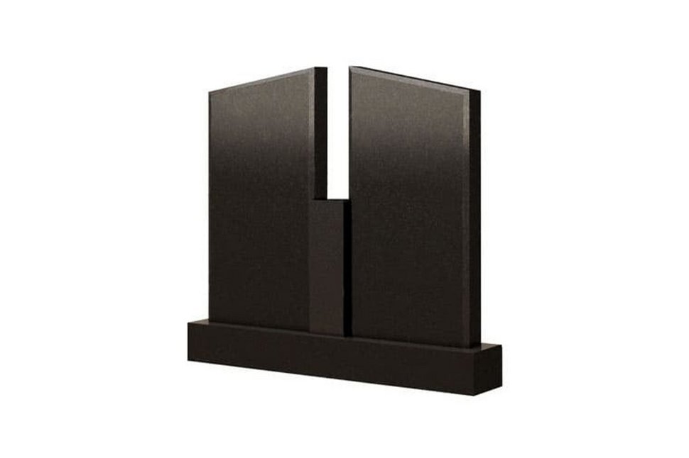 Симметричные стелы для двоих