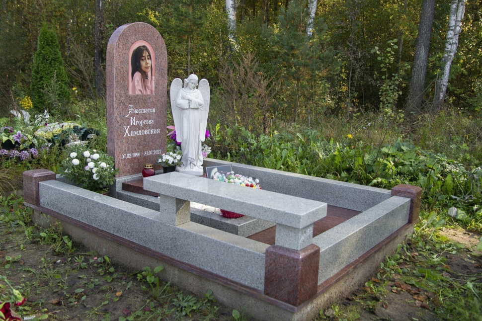Памятник «Ренессанс»