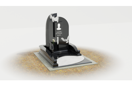 Памятник с чайками из мрамора