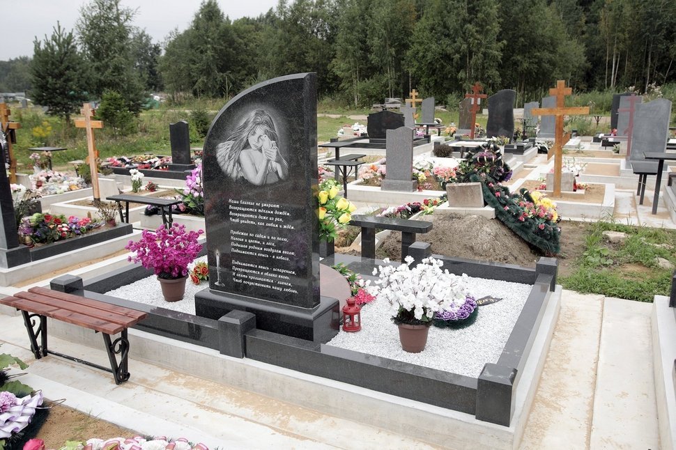 Авторский памятник из гранита 