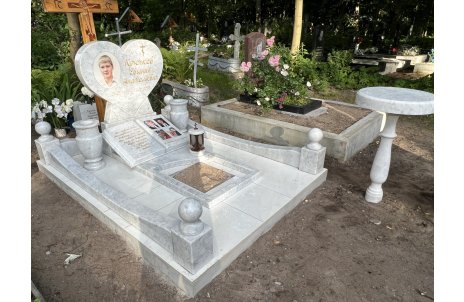 Оградки из мрамора на могилу